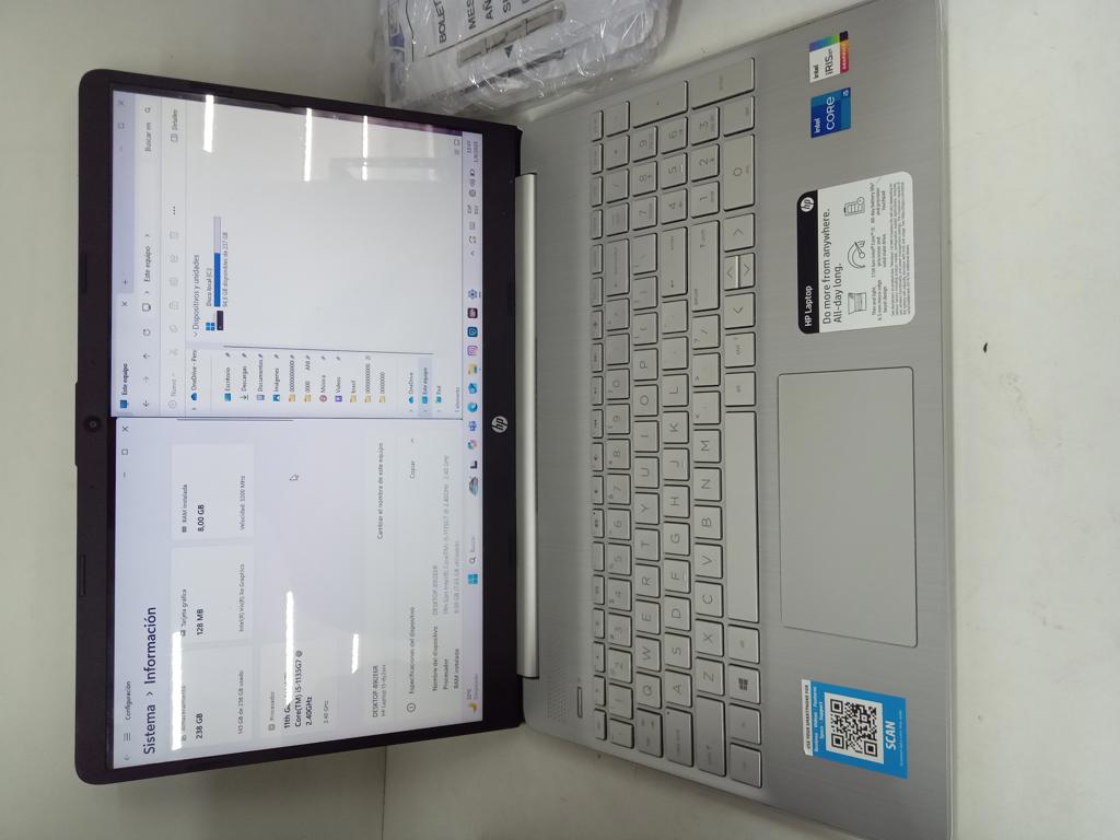 Notebook Marca Hp Modelo 15dy2045nr Procesador I5 Memoria Ram 8 Gb Disco Duro 237 Gb Generacion 11 Acc Estuche Bordo