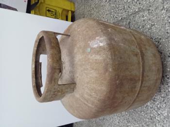 Garrafa Cap 13 Kg. Marca Sin Usado Con Desgaste Color Gris Acc No Tiene