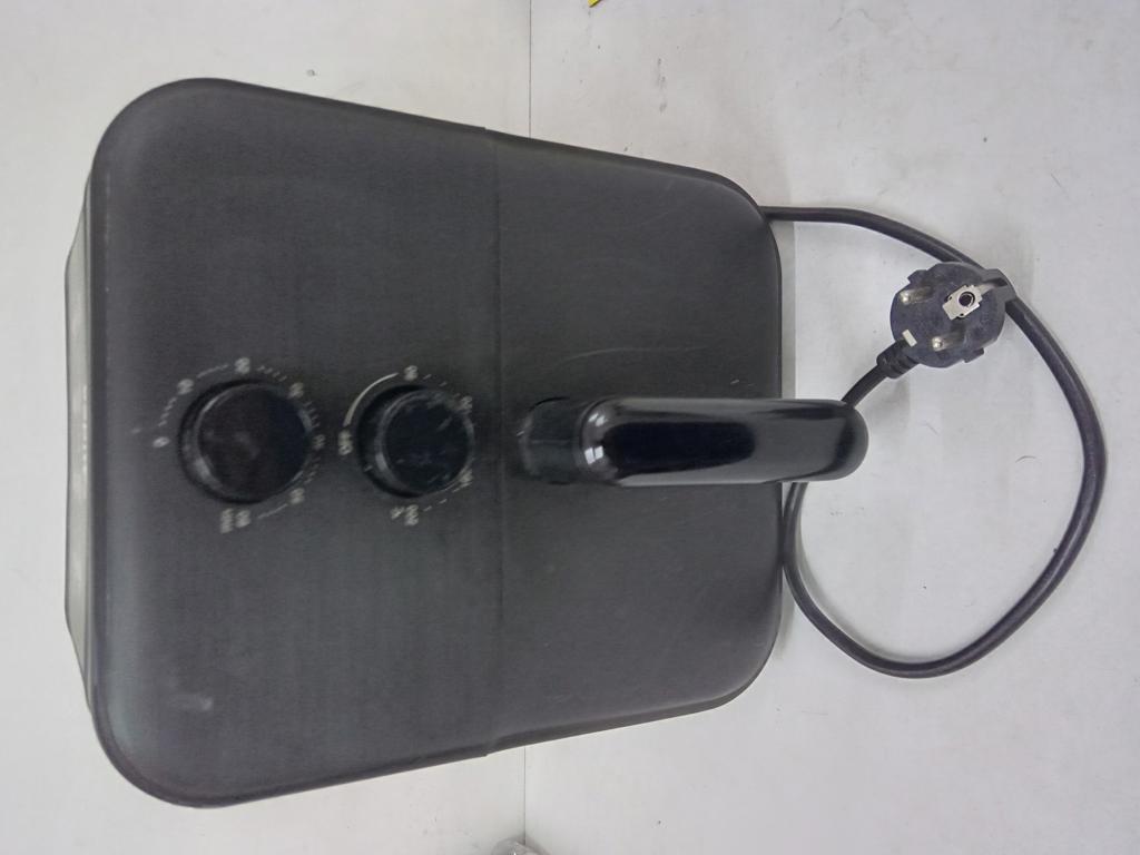 Fritadora Marca Midea Modelo Mf-Tn40e Nro Usado En Buen Estado Acc No Tiene