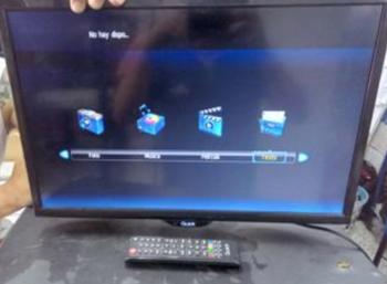 Televisor Led Convencional De 24 '' Marca Quick Modelo Qtvled24dt Usado En Buen Estado Con Control Sin Caja Acc No Tiene