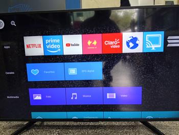 Televisor Led Smart De 49 '' Marca Sony Modelo Kd-49x725f Con Control Usado En Buen Estado Acc Par De PatitasPar De Pilas