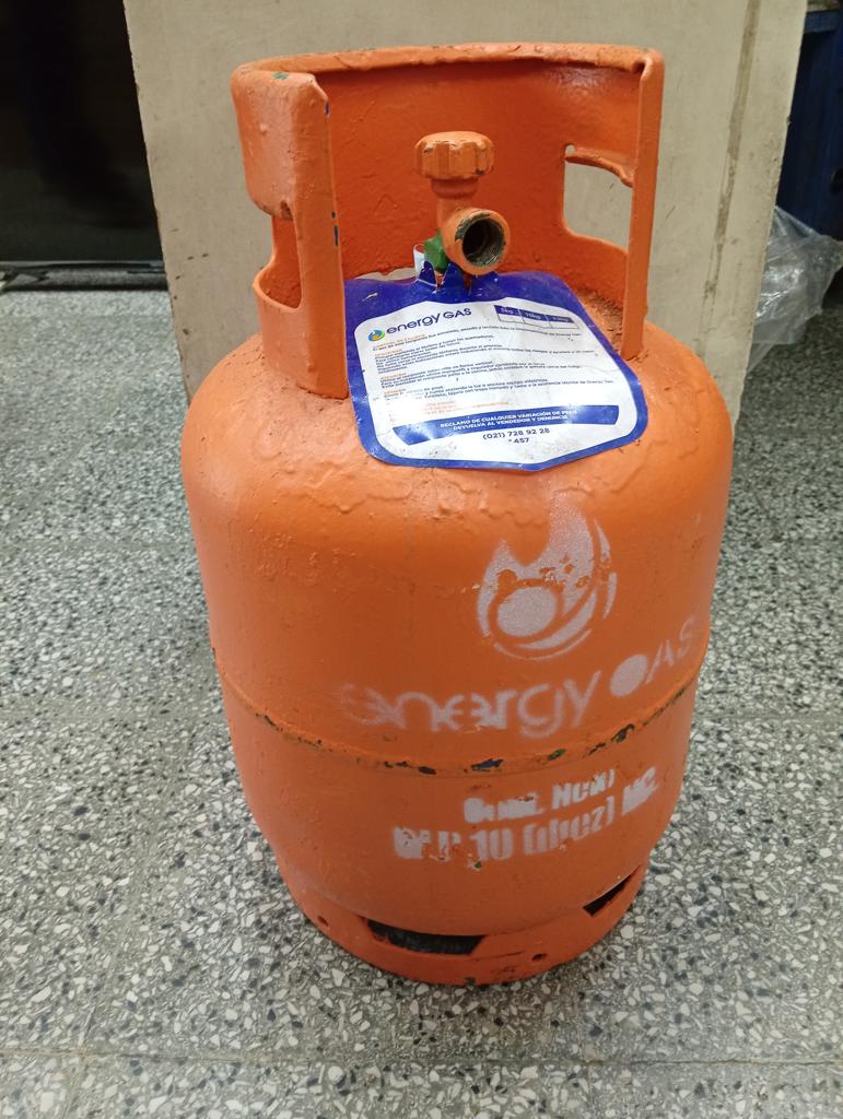 Garrafa Cap 10 Kg. Marca Energy Gas Nro Usado En Buen Estado Color Naranja Acc No Tiene