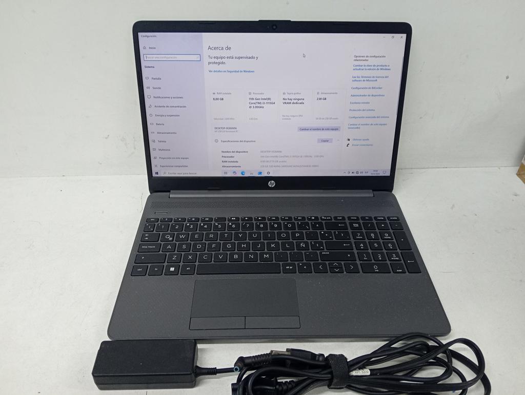 Notebook Marca Hp Modelo Rtl8822ce Procesador I3 Memoria Ram 8 Gb Disco Duro 237 Gb Generacion 11 Acc Trclado Numerico