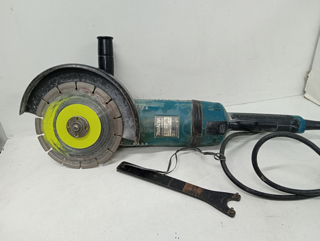Pulidora Marca Makitta Modelo Ga930 Tamaño Grande Usado En Buen Estado Acc ProtectorMangoDisco Llave