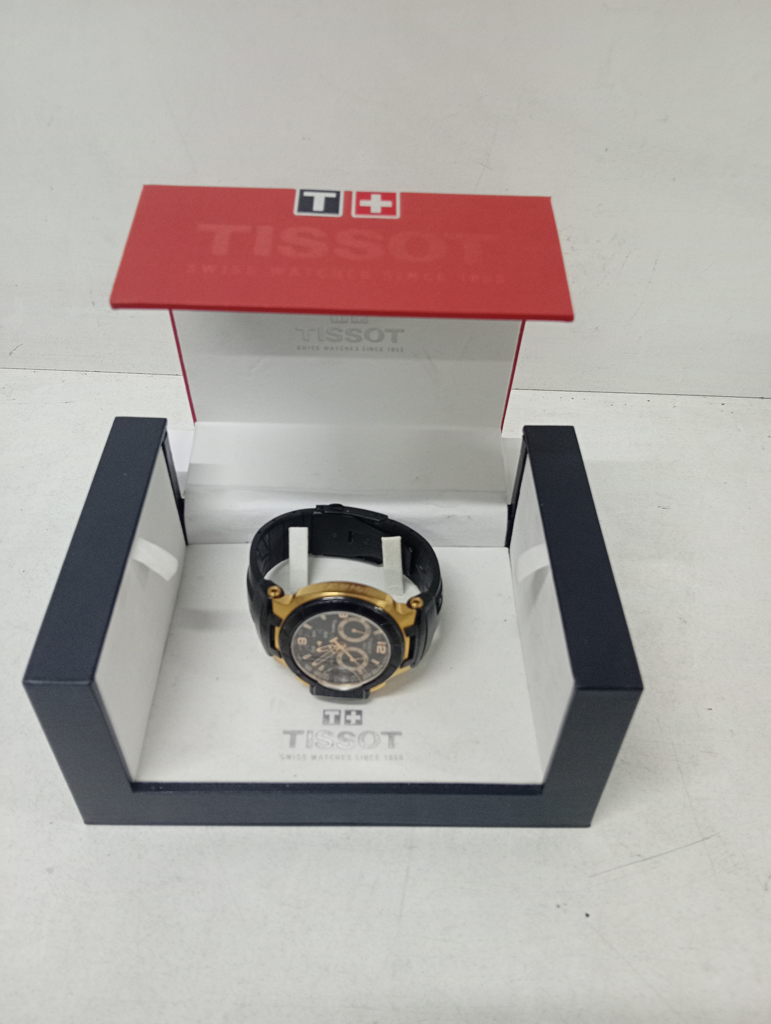 Reloj Para Caballero Marca Tissot Modelo T048417a Usado En Buen Estado Acc Malla De Goma