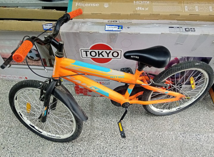 Bicicleta Marca Caloi Aro 20 Modelo Nitro Usado En Buen Estado Acc Guarda Barro