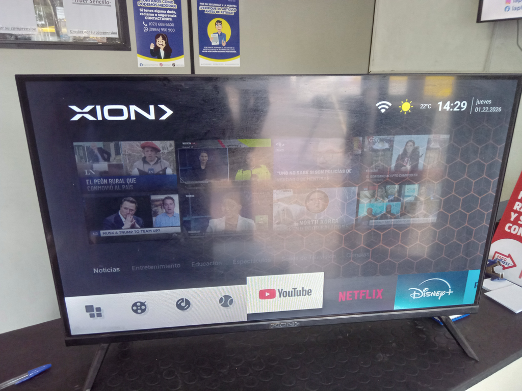 Televisor Led Smart De 32 '' Marca Xion Modelo Xi-Led32slim Con Control Usado En Buen Estado Acc Patitas