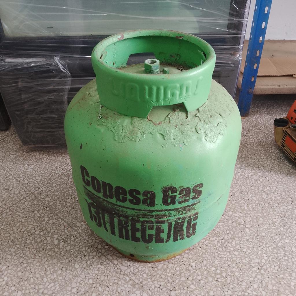 Garrafa Cap 13 Kg. Marca Copesa Gas Usado En Buen Estado Color Verde Acc No Tiene