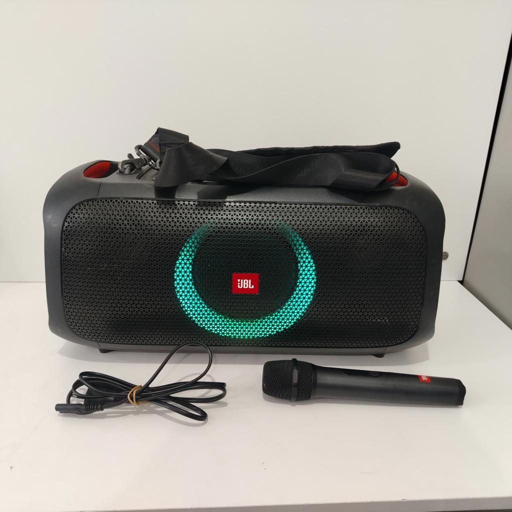 Caja De Sonido Amplificada Marca Jbl Modelo Party Box On The Go Sin Control Usado En Buen Estado Acc 1 Microfono Inalambrico1 Cable CteCorrea