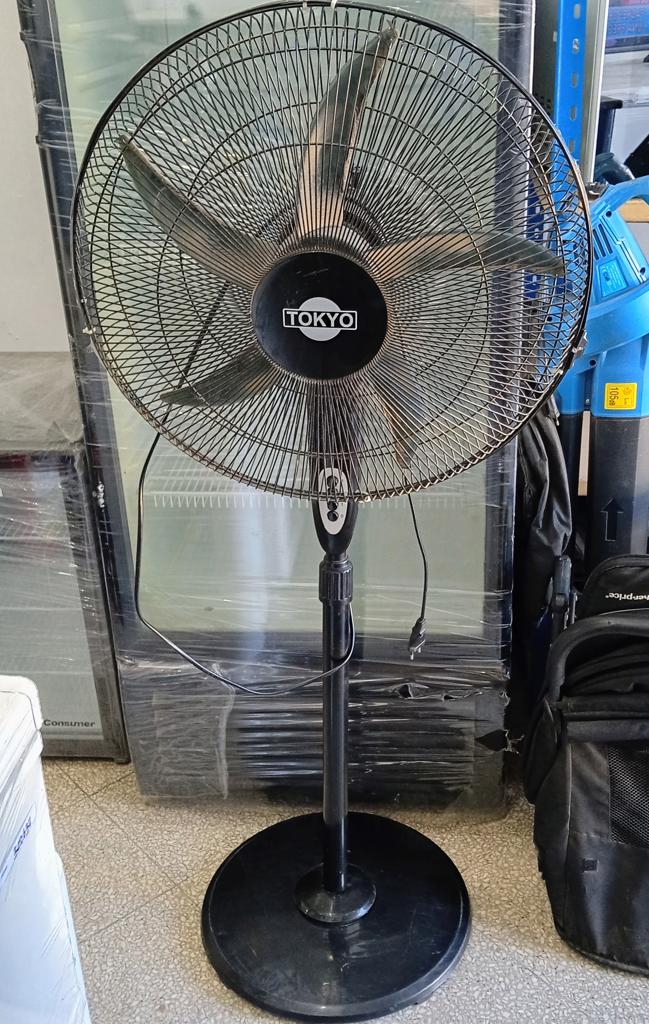 Ventilador 3 Velocidades Marca Tokyo Modelo Vetofs50-11dan-N Usado En Buen Estado Acc Aspa De 5Base Redonda