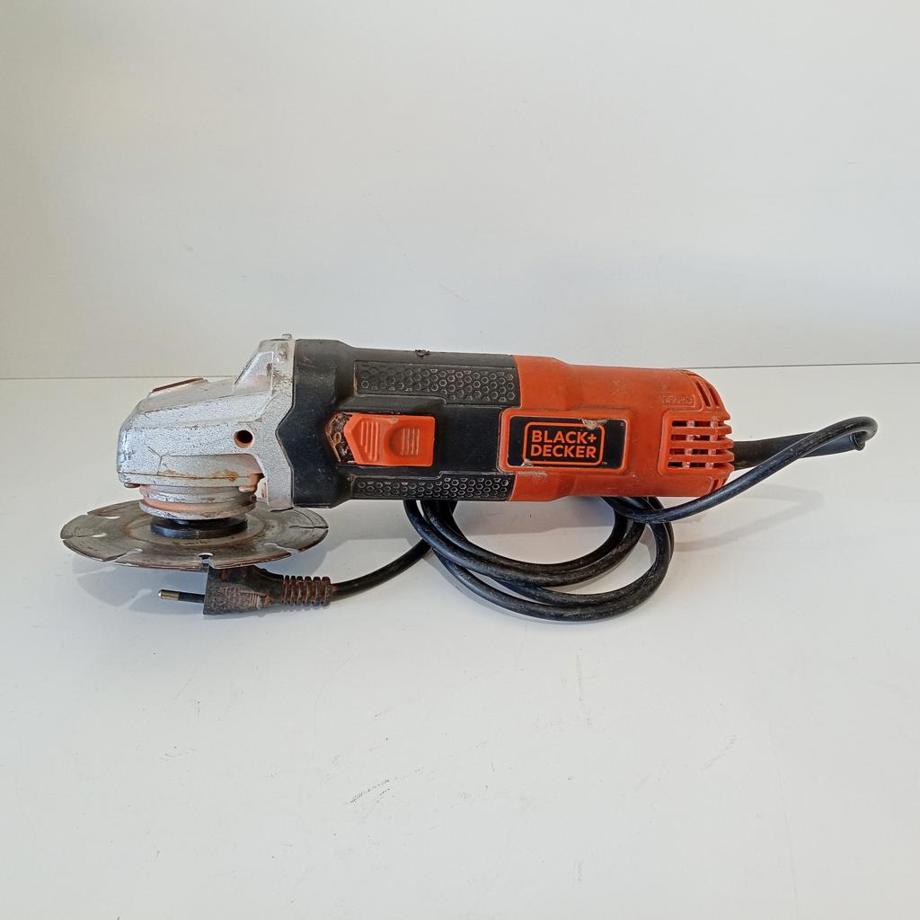 Pulidora Marca Black & Decker Modelo G720-B2c Tamaño 115 Usado En Buen Estado Acc 1 Disco