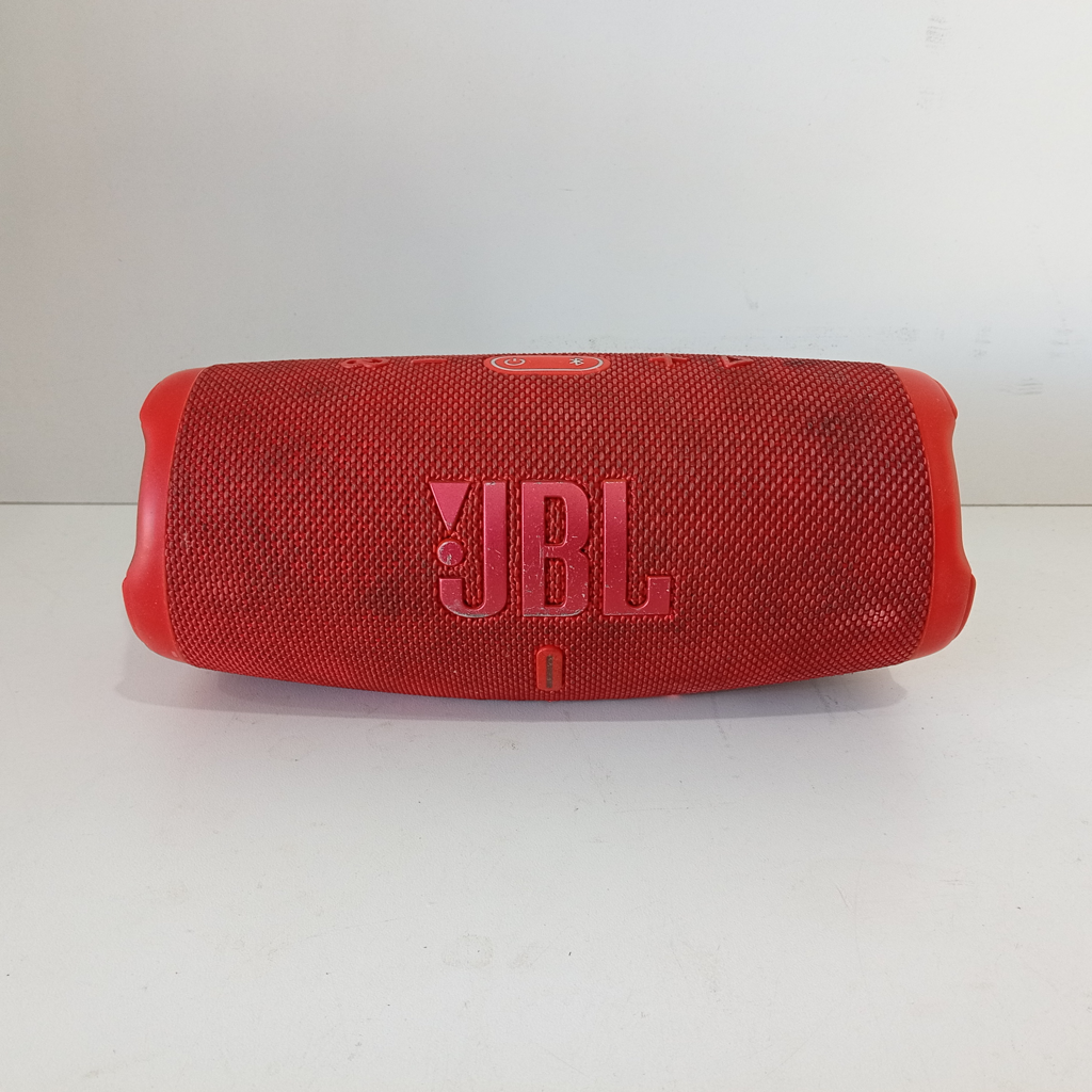 Speaker Potencia Watts No Tiene Marca Jbl Sin Control Modelo Charge 5 Usado En Buen Estado Sin Caja Acc No Tiene