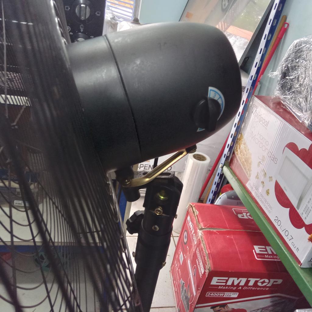 Ventilador 3 Velocidades Marca Hdk Modelo Usado En Buen Estado Acc No Tiene