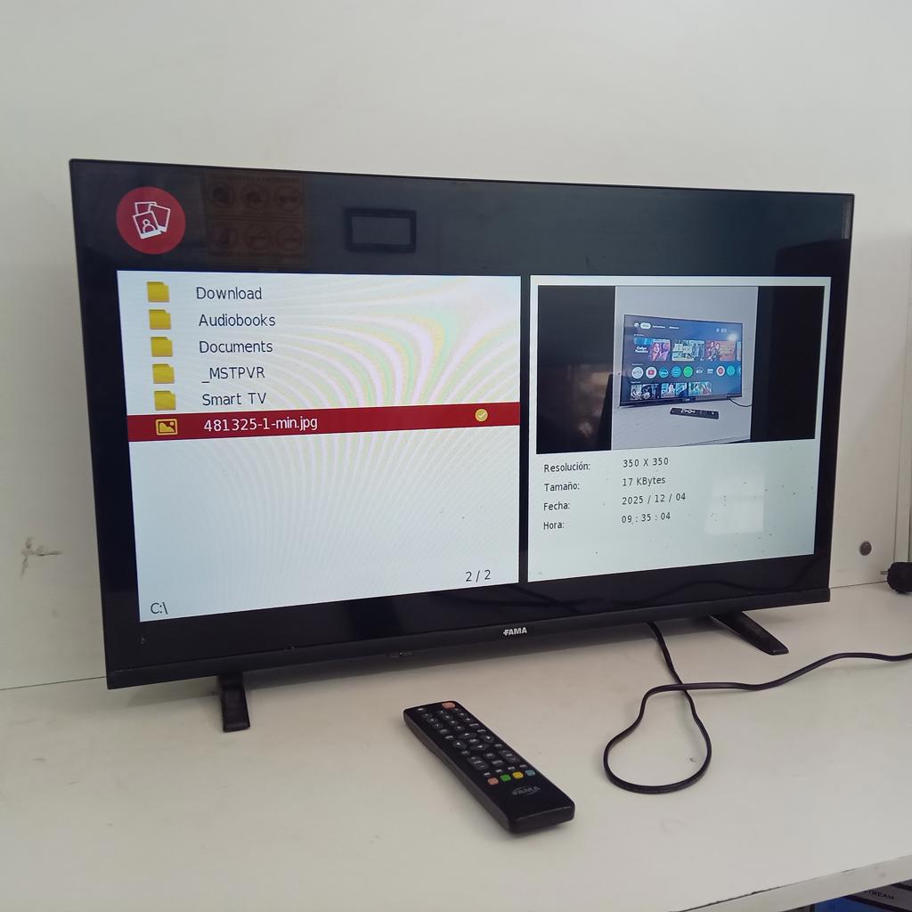 Televisor Led Convencional De 32 '' Marca Fama Modelo Tvf-32fs20 Usado En Buen Estado Con Control Sin Caja Acc Dos Patitas Antena
