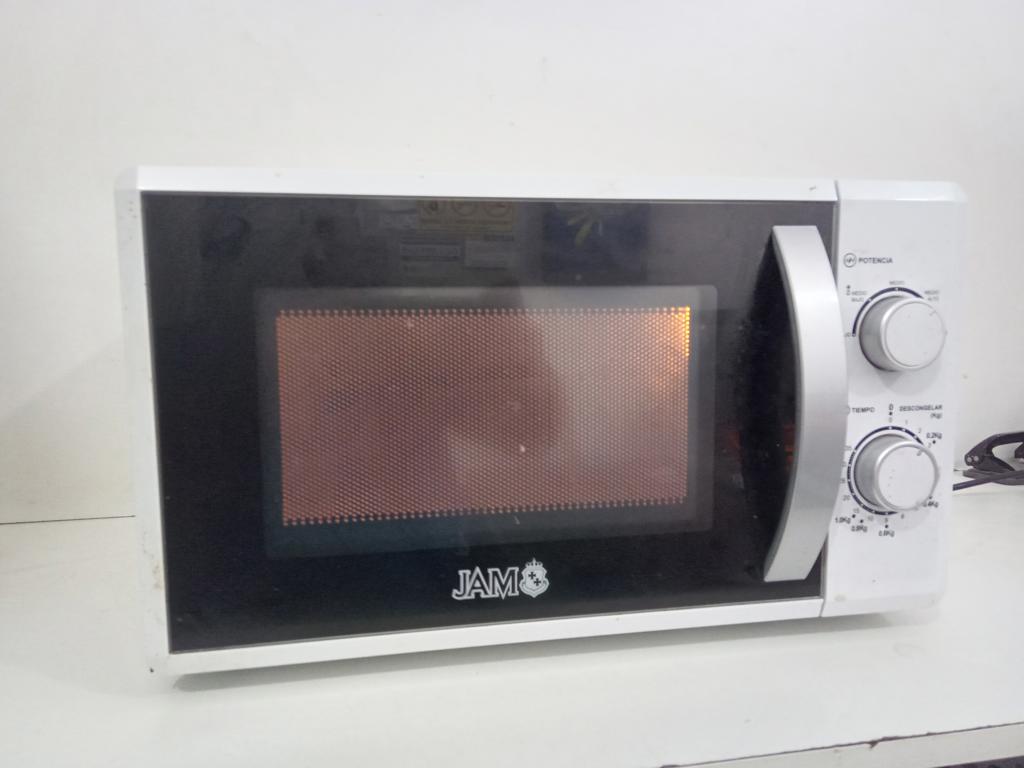 Microondas Marca Jam Modelo Mb720jay Usado En Buen Estado Acc No Tiene