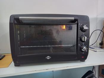 Horno Marca Tokyo Litros 45 Modelo Edthelisto-Mn Usado En Buen Estado Acc Una Parrilla