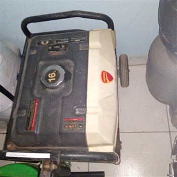 Generador Electrico Marca Ducati 3200 Modelo Dgr3200 Usado En Buen Estado Potencia En Kva 3200 Acc No Tiene