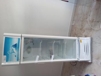 Visicooler Marca Midea Modelo Mdrz302fgg01 Usado En Buen Estado Acc 3 Parrillas