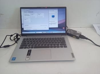 Notebook Marca Llenovo Modelo Ideapad Procesador Celeron Memoria Ram 4 Gb Disco Duro 114 Gb Generacion 4 Acc Cargador