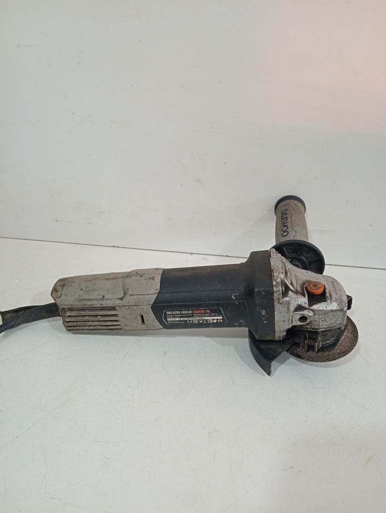 Foto 3 de Pulidora Marca Daewoo Modelo Tamaño Chico Usado En Buen Estado Acc Manija Disco Y Protector De Disco