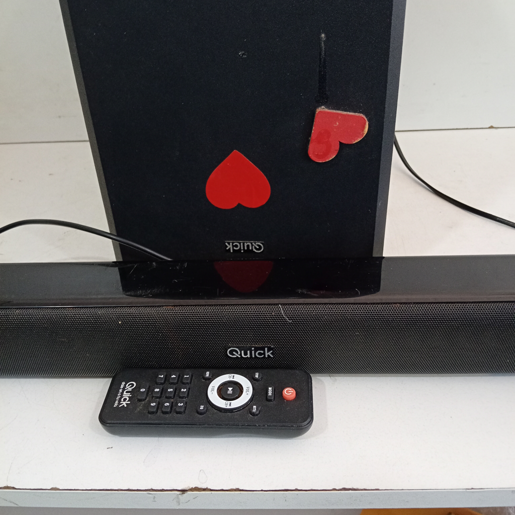 Barra De Sonido Marca Quick Modelo Qbssw75s Usado En Buen Estado Con No Tiene Acc Un Bufer