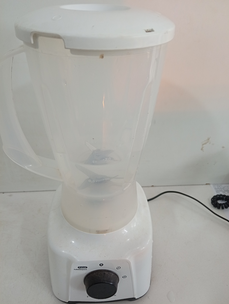 Foto 2 de Licuadora Marca Arno Modelo Power Mix 550w Velocidades Usado En Buen Estado Acc Tapa