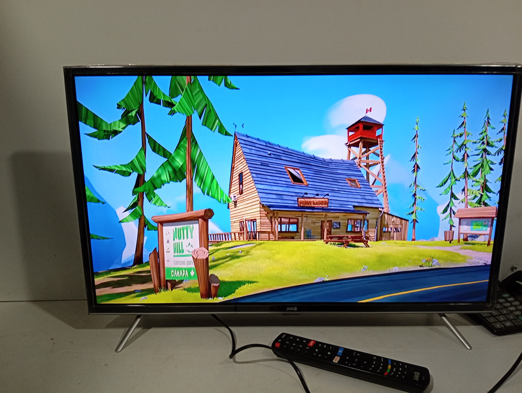 Televisor Led Smart De 32 '' Marca Jam Modelo Ja32hd218s Con Control Usado En Buen Estado Acc Dos Patitas