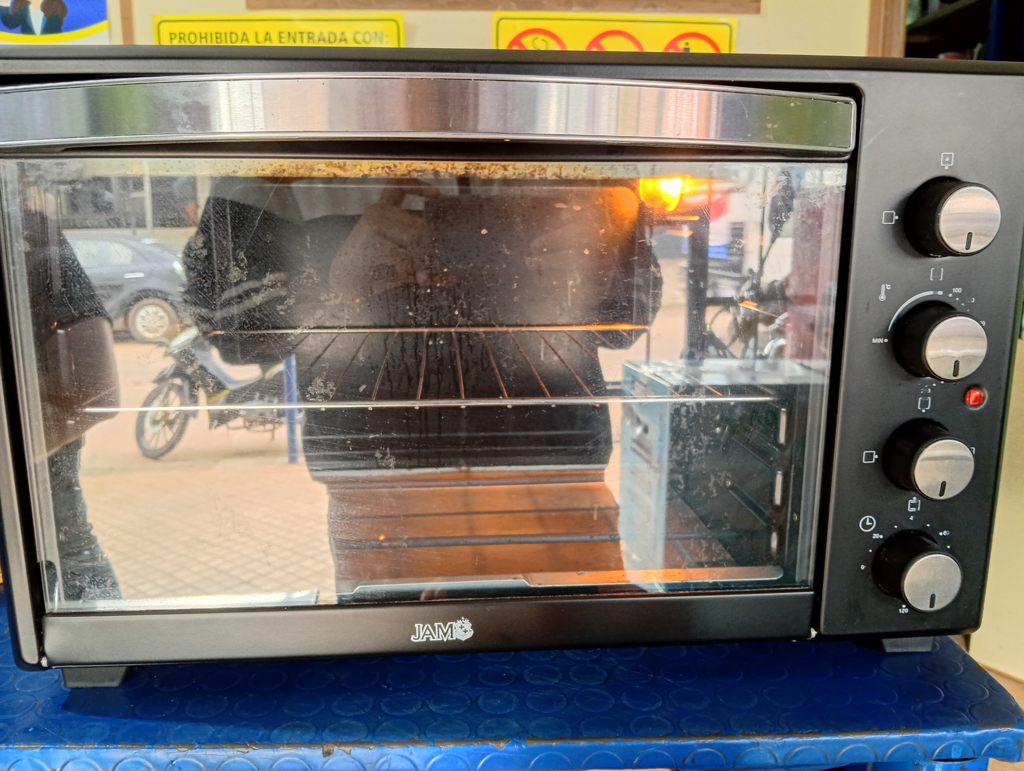 Horno Marca Jam. Litros 42 Modelo Dn42e Usado En Buen Estado Acc No Tiene
