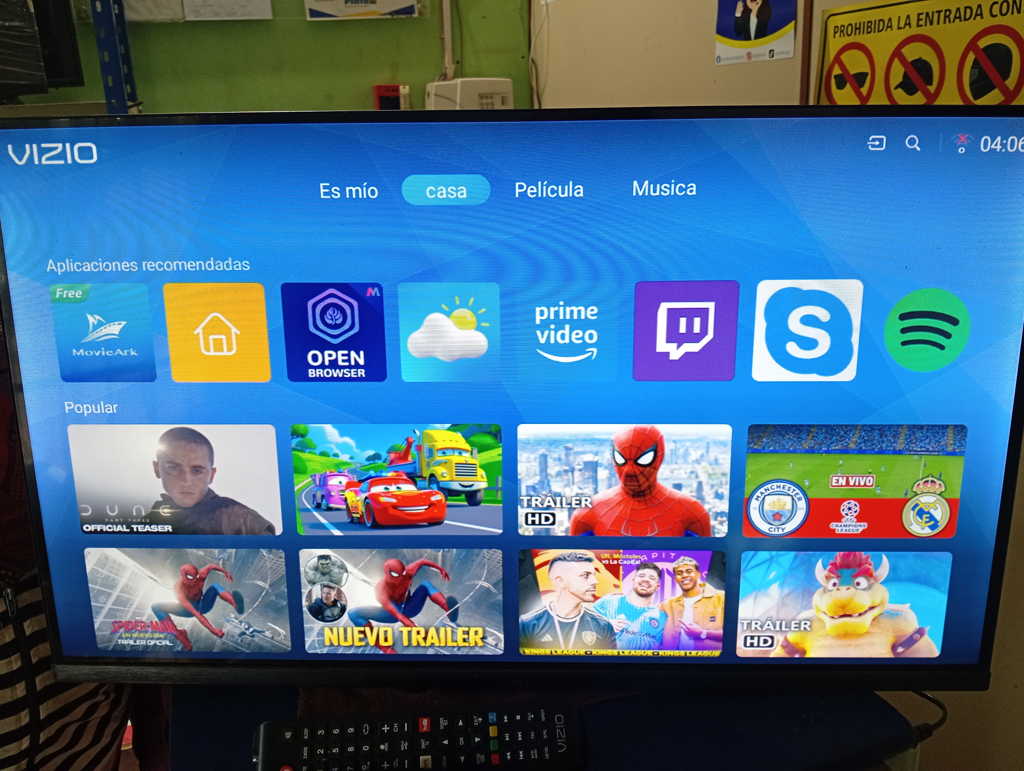 Televisor Led Smart De 32 '' Marca Vizio Modelo Vz-Tv32sl Con Control Usado En Buen Estado Acc Patitas