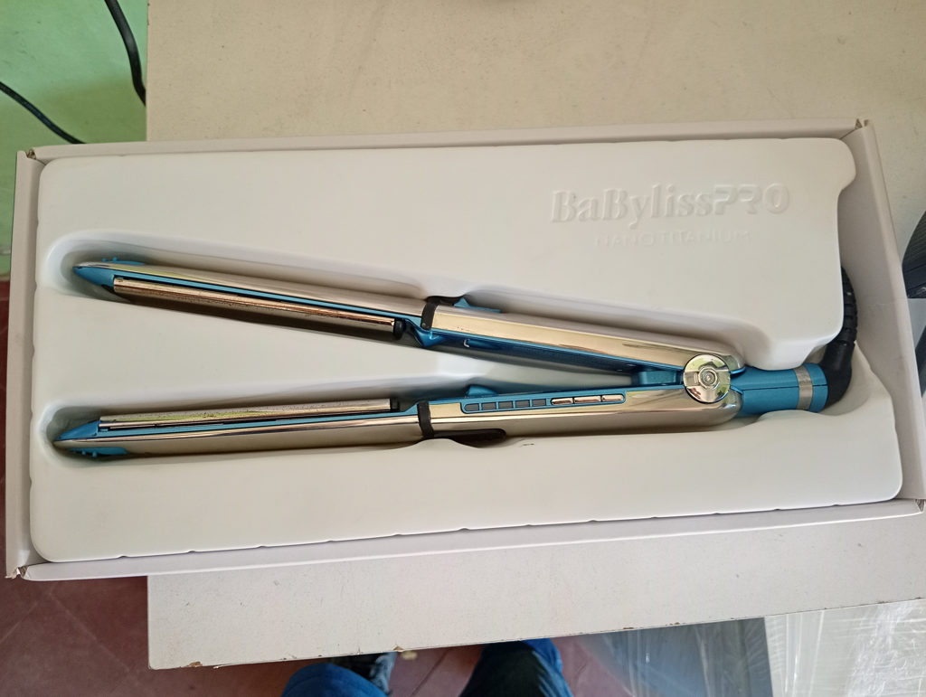 Planchita Para Cabello Marca Babyliss Modelo Bn3000tuz Usado En Buen Estado Acc No Tiene