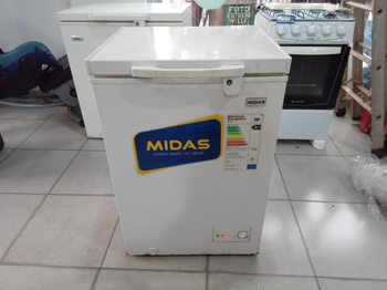 Congeladora / Frezzer Marca Midas Litros : 120 Modelo Md-Hs129 Usado Con Desgaste Acc: No Tiene Comentario: Detalles De Oxido En La Parte De Bajo De La Pintura