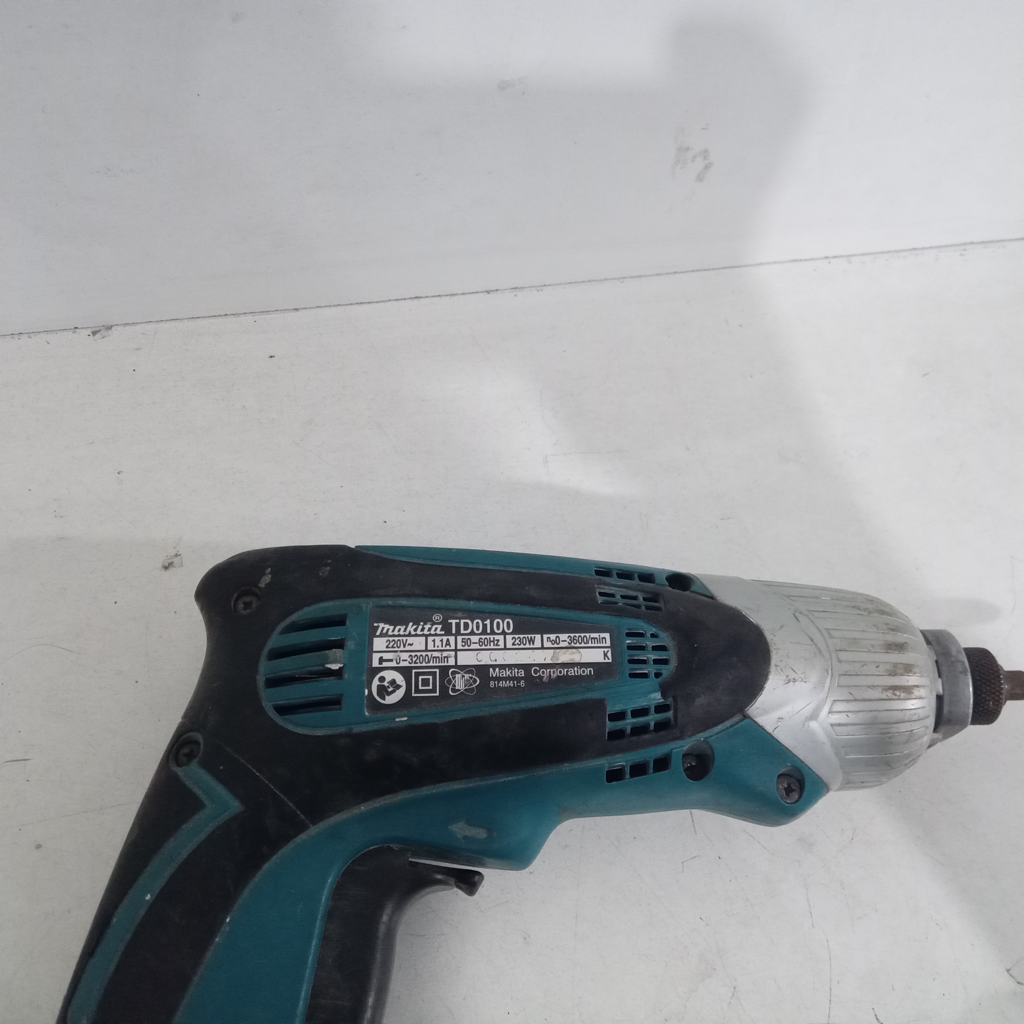 Foto 3 de Taladro Marca Makita Modelo Td0100 Usado En Buen Estado Acc No Tiene