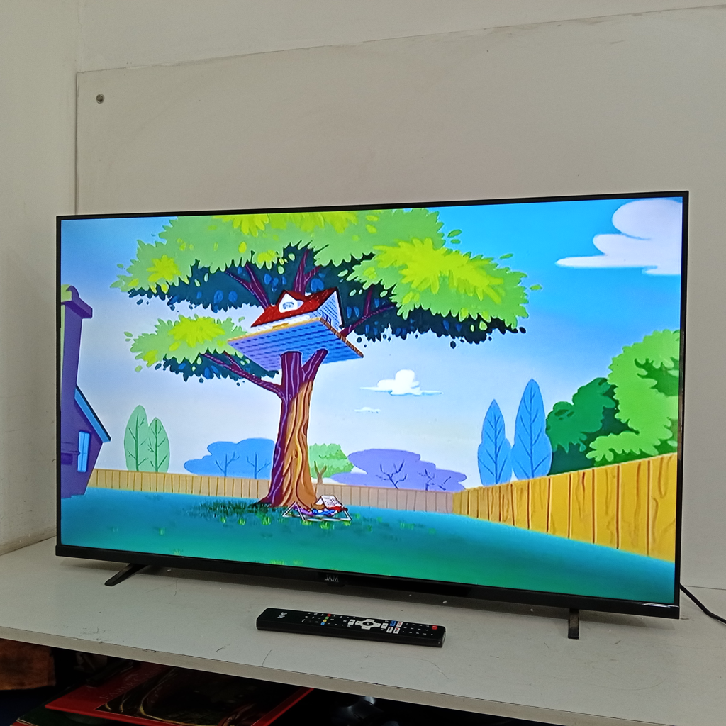 Foto 4 de Televisor Led Smart De 43 '' Marca Jam Modelo Ultrasgtm-43gfs Con Control Usado En Buen Estado Acc No Tiene