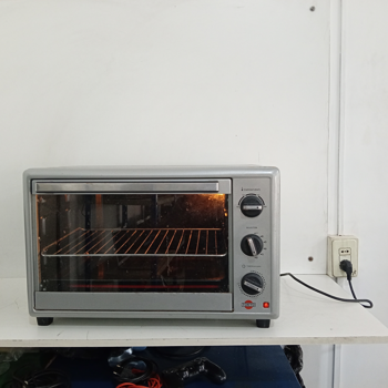 Horno Marca Tokyo Litros 46 Modelo Edtheelite46re-N Usado Con Desgaste Acc No Tiene