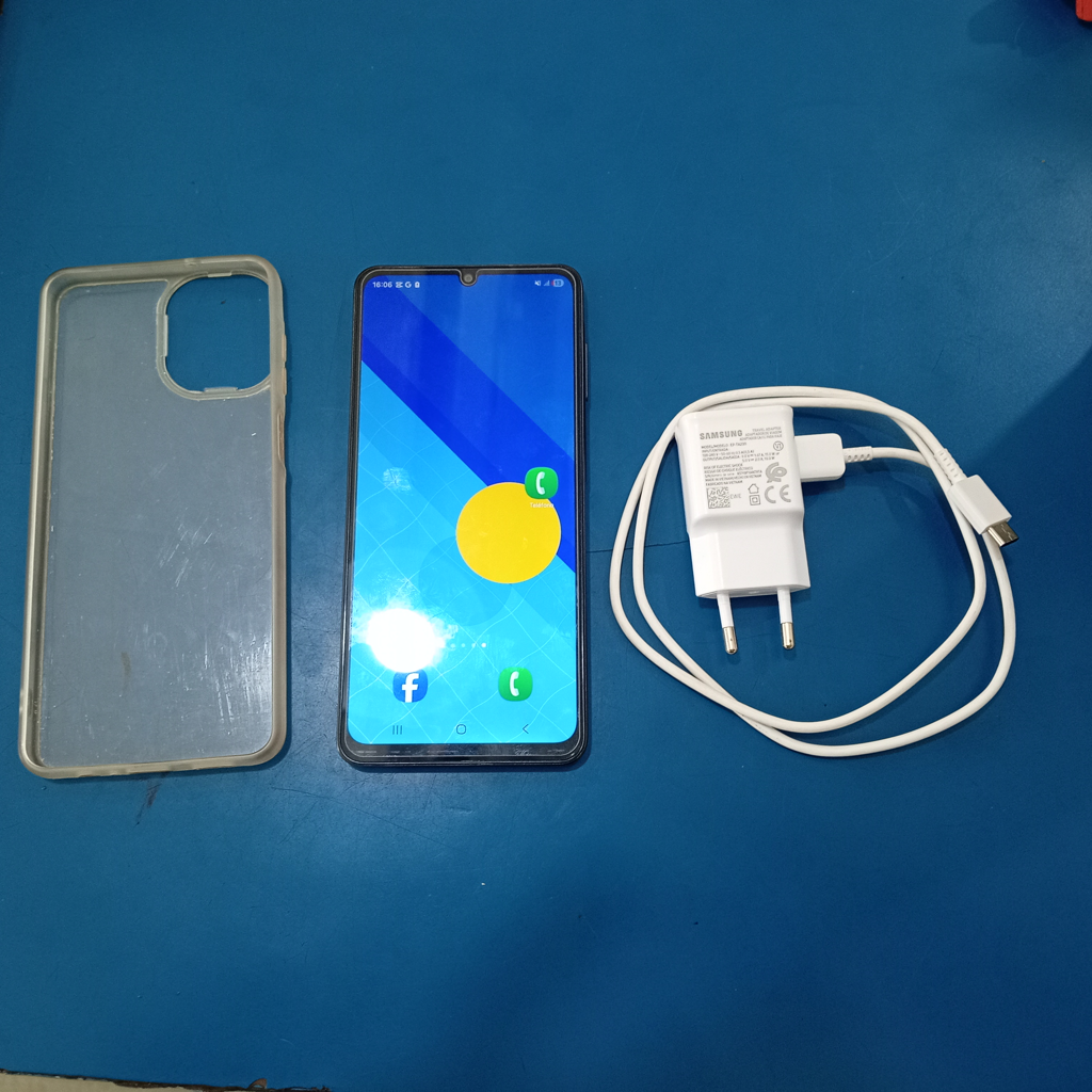 Celular Marca Samsung Modelo A07 Memoria Ram 4 Gb Almacenamiento Interno 128 Gb Imei 352.169.187.449.274 Acc Con Cargador Y Cable Usb