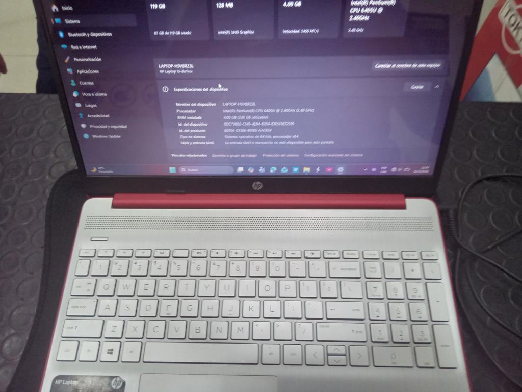 Notebook Marca Hp Modelo Laptop Procesador Pentium Memoria Ram 4 Gb Disco Duro 117 Gb Generacion 6 Acc Teclado Numerico