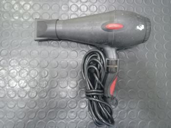 Secador De Pelo Marca Parlux Modelo Milano Usado Con Desgaste Acc Un Pico