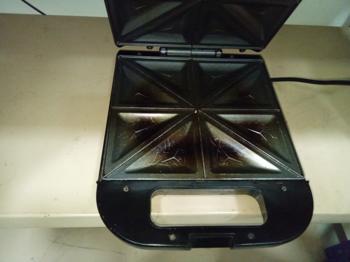 Sandwichera Marca Annecy Modelo Sm711 Usado Con Desgaste Acc Sin