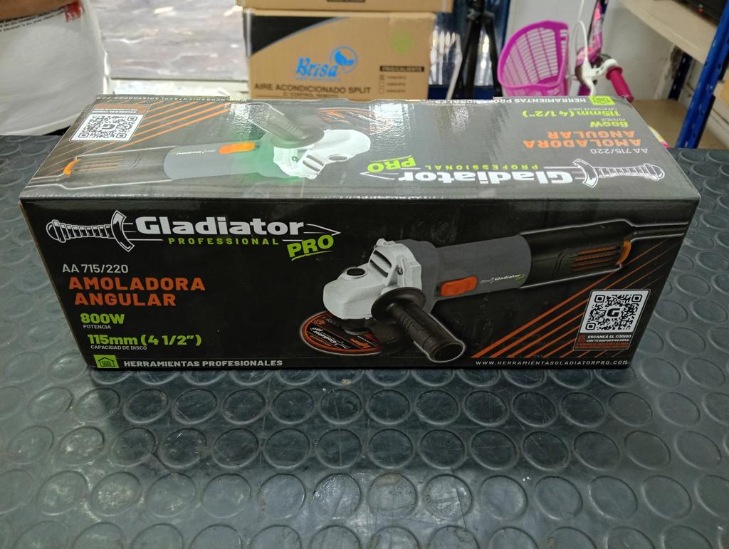 Pulidora Marca Gladiator Modelo Aa715/220 Tamaño Chico Usado En Buen Estado Acc Mango Protector Y Llave