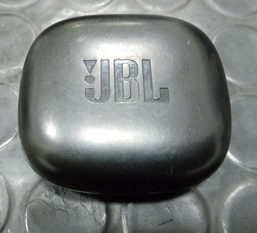 Auricular Marca Jbl Modelo Wave Flex Usado Con Desgaste Con Sin Acc No Tiene