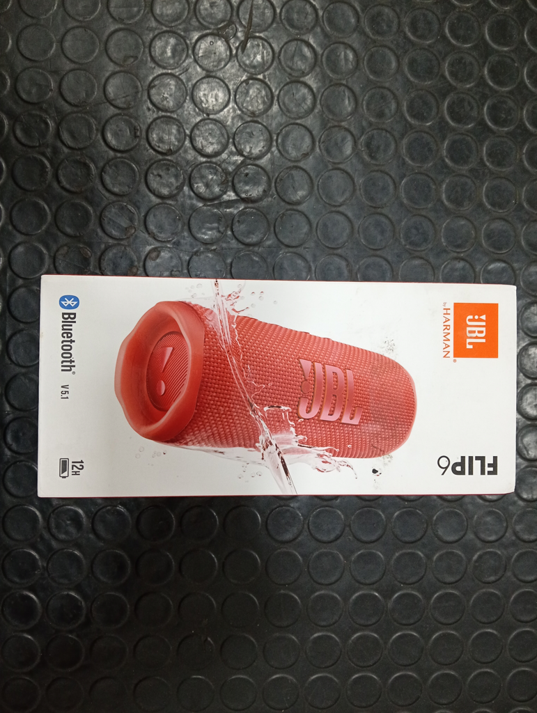 Speaker Potencia Watts Sin Marca Jbl Sin Control Modelo Flip 6 Usado En Buen Estado Con Caja Acc Cable Cargador
