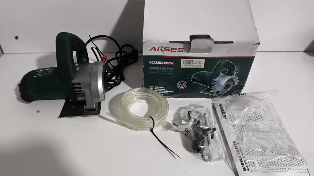 Foto 2 de Cortadora De Piso Marca Arges Modelo Hda2203 Tamaño En Cm No Tiene Nuevo Sin Uso Con Caja Acc Manguera Llave MManual