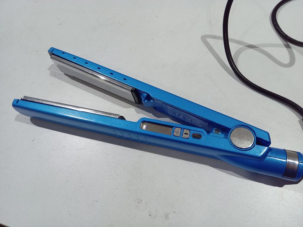 Planchita Para Cabello Marca Babplliss Modelo Hw-912 Usado En Buen Estado Acc No Tiene