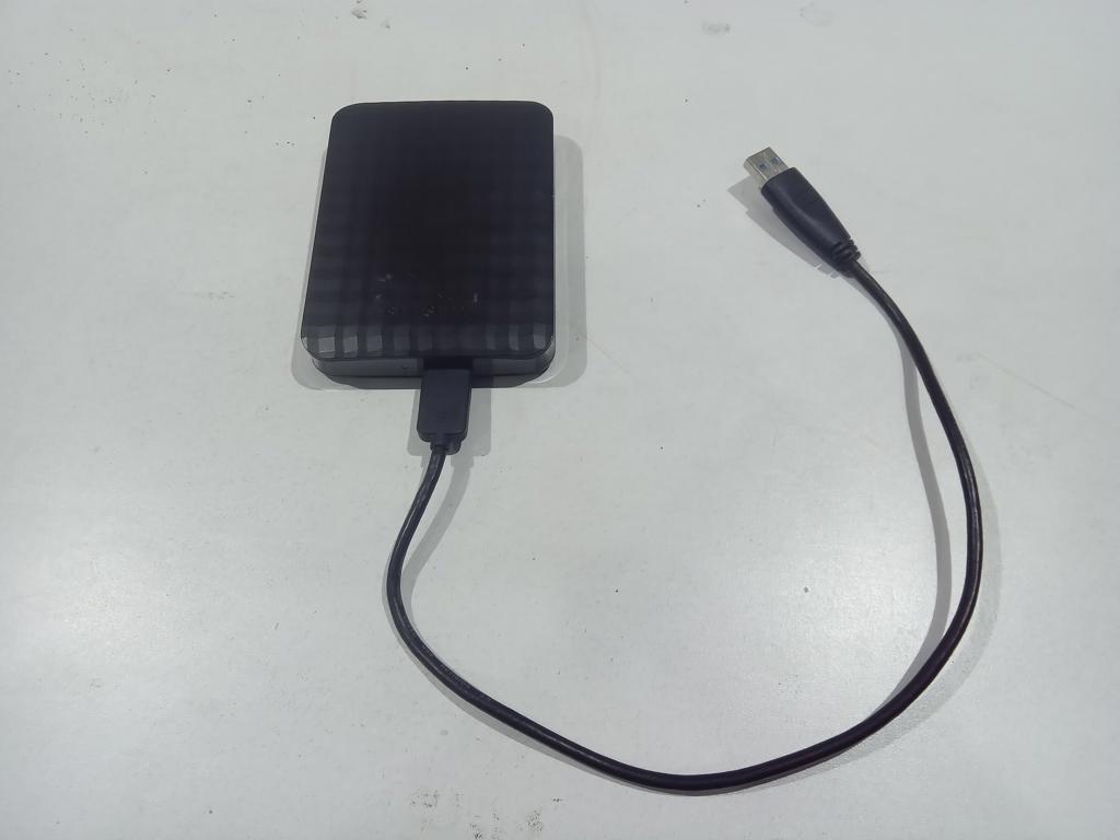 Disco Duro Externo Marca Samsung Modelo Hx-M101tcb/G Tamaño 1 Tera Usado En Buen Estado Acc Cable De Conexion