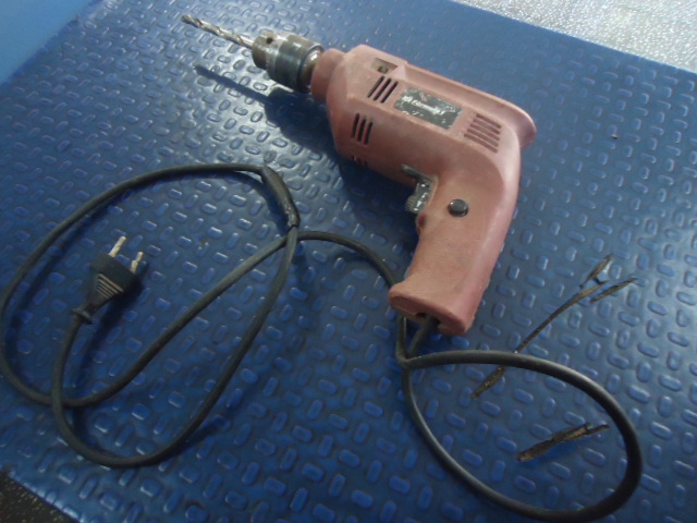 Taladro Marca Formula 1 Modelo P-113 Nro Usado Con Desgaste Acc Una Mecha