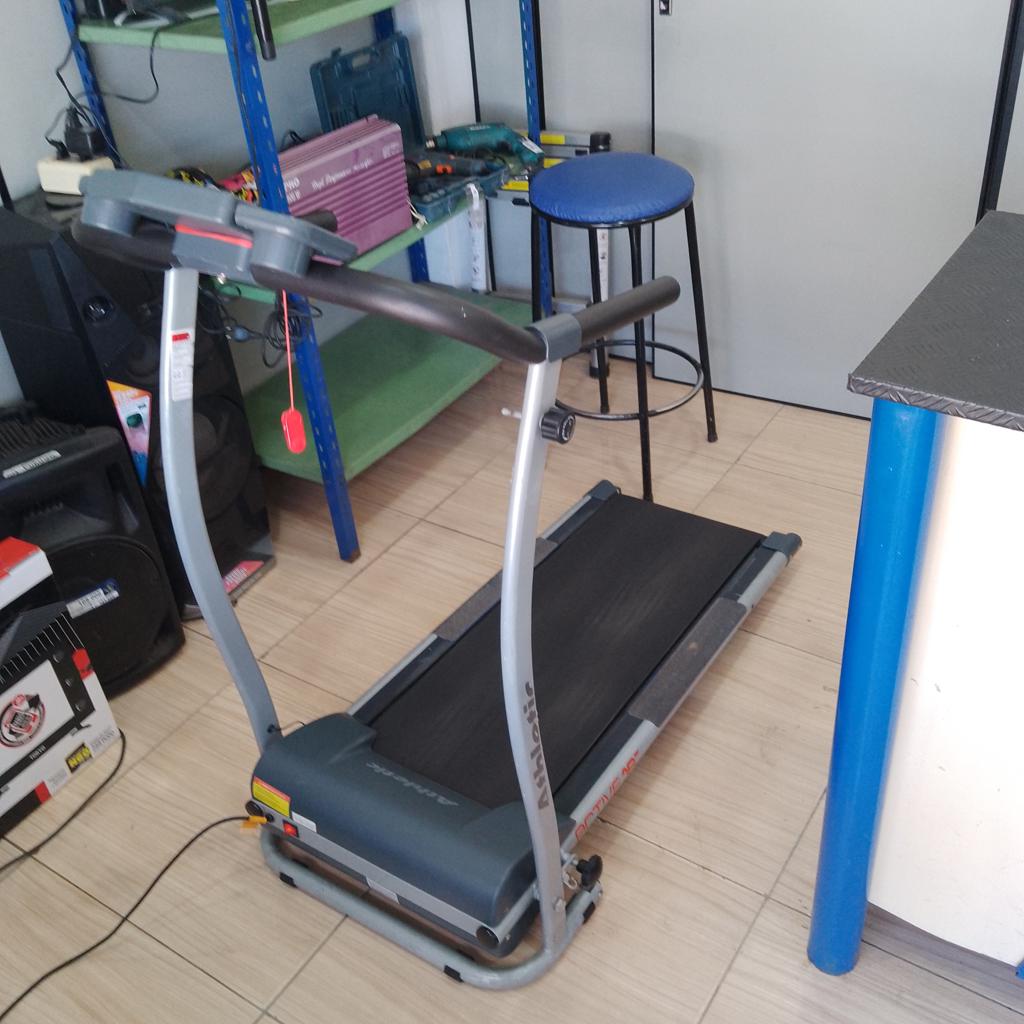 Cinta Para Caminar Marca Athletic Para 110kg Modelo Active16t Usado En Buen Estado Acc Monitor Llave De ImanTornillo