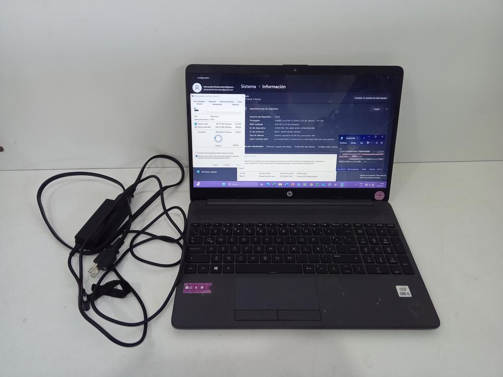 Notebook Marca Hp Modelo 15-Dw2032la Procesador Core I5 Memoria Ram 4 Gb Disco Duro 930 Gb Generacion 10 Acc Tecl.Num