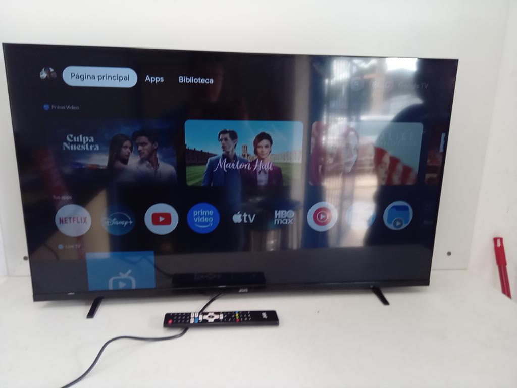 Televisor Led Smart De 43 '' Marca Jam Modelo Ultrasgtm-43gfs Con Control Usado En Buen Estado Acc Patitas