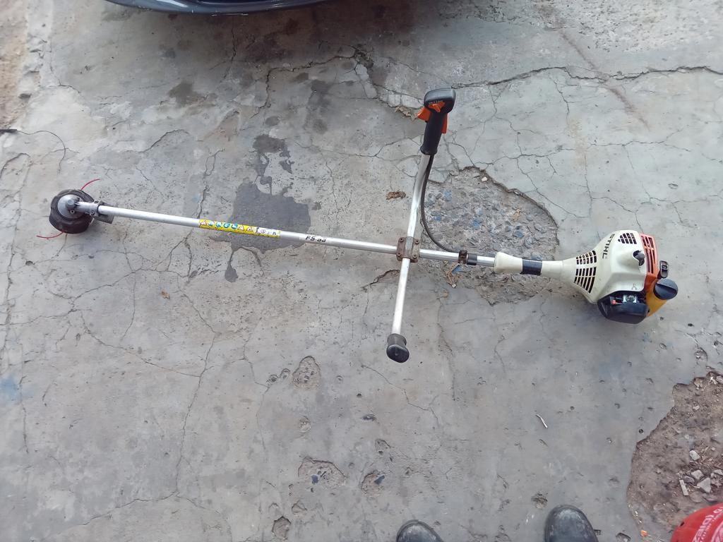Desmalezadora Marca Sthil Modelo Fs55 Usado En Buen Estado Original Si Acc Cabezal De Nailon