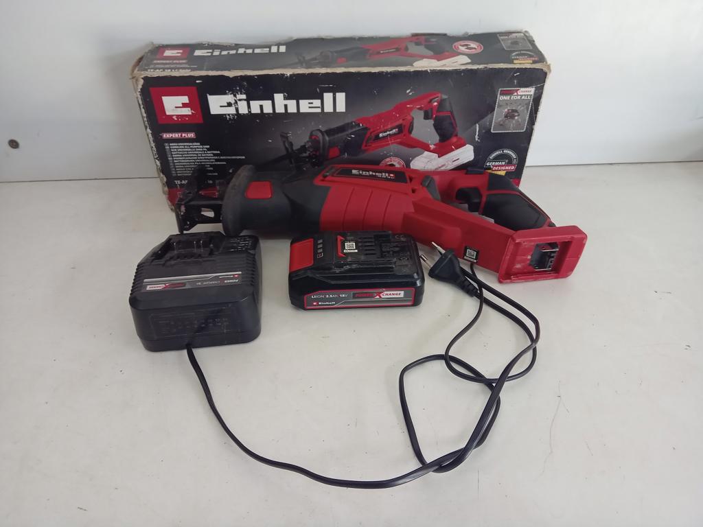Sierra Tipo Sable Marca Einhell Modelo Te-Ap 18 Li Usado En Buen Estado Acc CargadorBateriaEn Caja